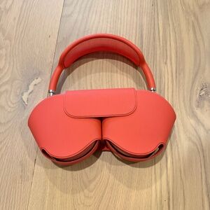 Apple AirPods Max- Excellent Condition